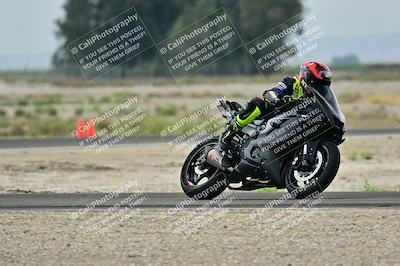 media/Apr-18-2025-TrackDaz (Fri) [[45f5874c44]]/C Group/Session 1 (Turn 7)/